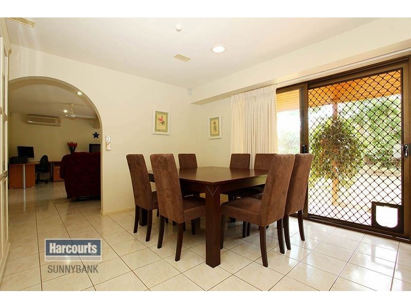 50 Alphitonia Crescent, Sunnybank Hills QLD 4109