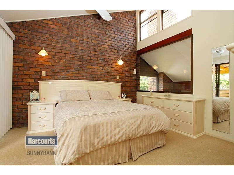 50 Alphitonia Crescent, Sunnybank Hills QLD 4109