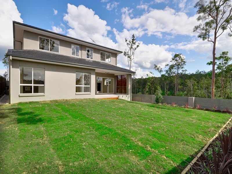 26 Lakeview Place, Springfield Lakes QLD 4300