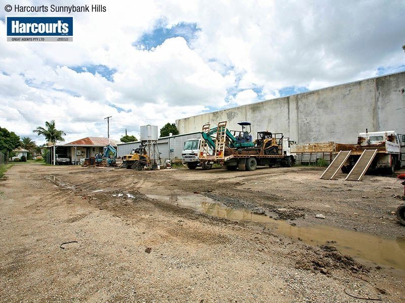 55 Richland Ave, Coopers Plains QLD 4108