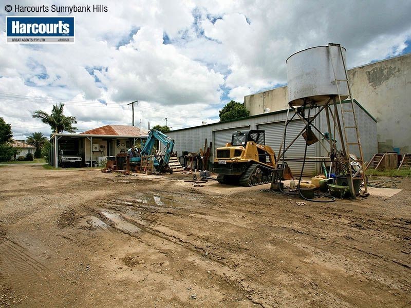 55 Richland Ave, Coopers Plains QLD 4108