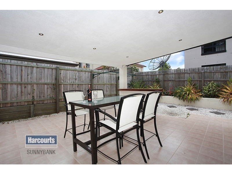 220 Benhiam Street, Calamvale QLD 4116