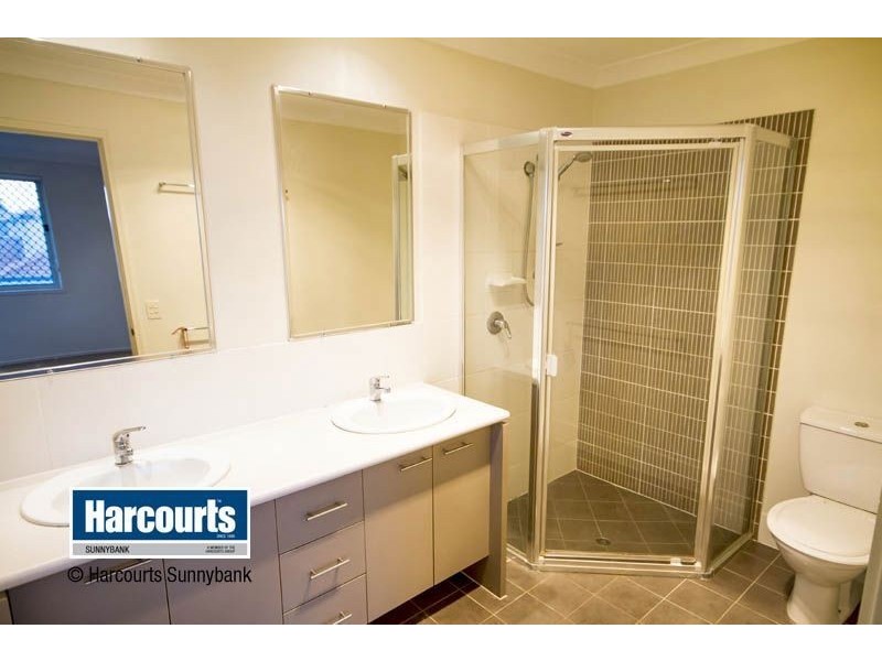 18 Coneybeer Place, Eight Mile Plains QLD 4113