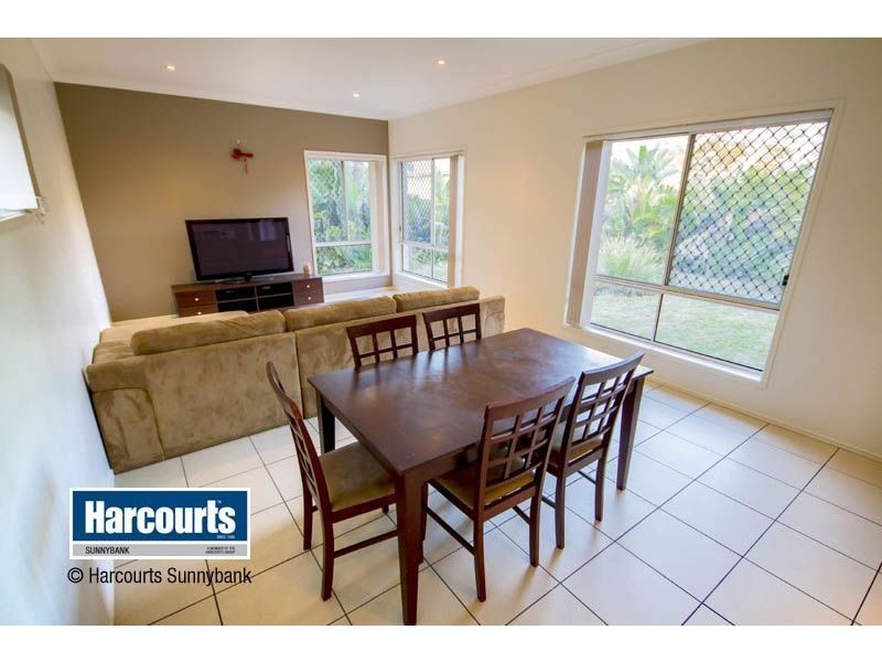 18 Coneybeer Place, Eight Mile Plains QLD 4113