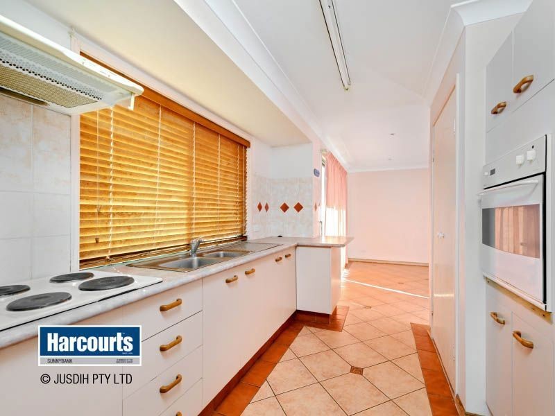 1 Statesman Crescent, Sunnybank Hills QLD 4109