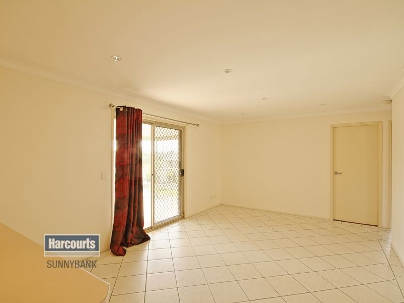 11 Lindstrom Court, Runcorn QLD 4113