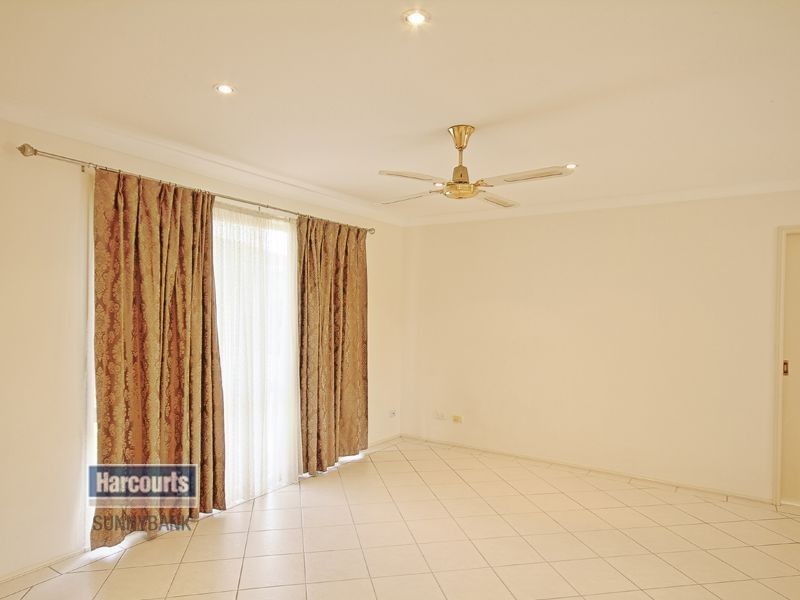 11 Lindstrom Court, Runcorn QLD 4113