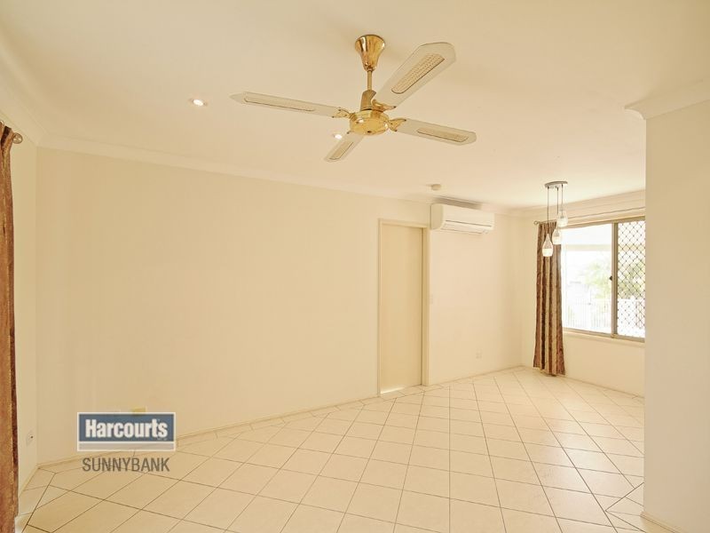 11 Lindstrom Court, Runcorn QLD 4113