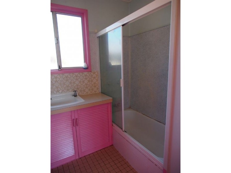 8 St George St, Kuraby QLD 4112