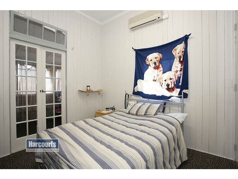 26 Rosedale Street, Coopers Plains QLD 4108