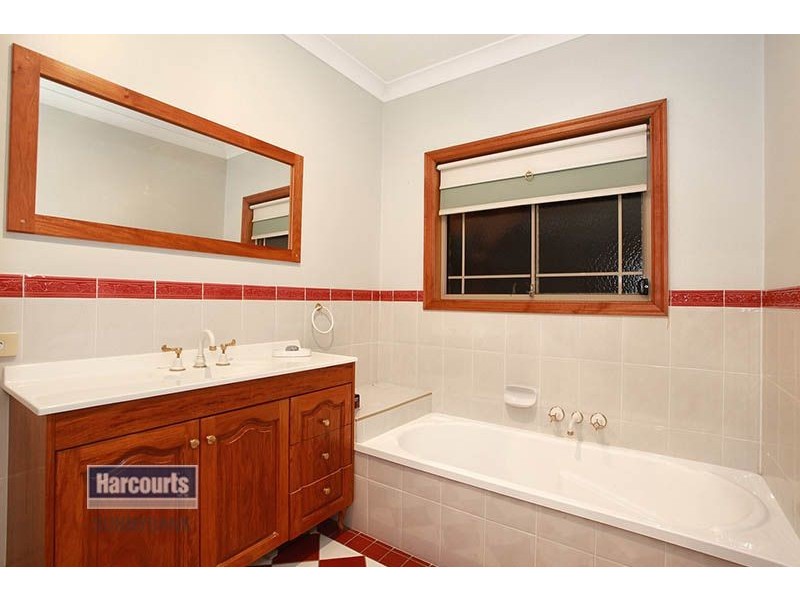 360 Millers Road, Underwood QLD 4119