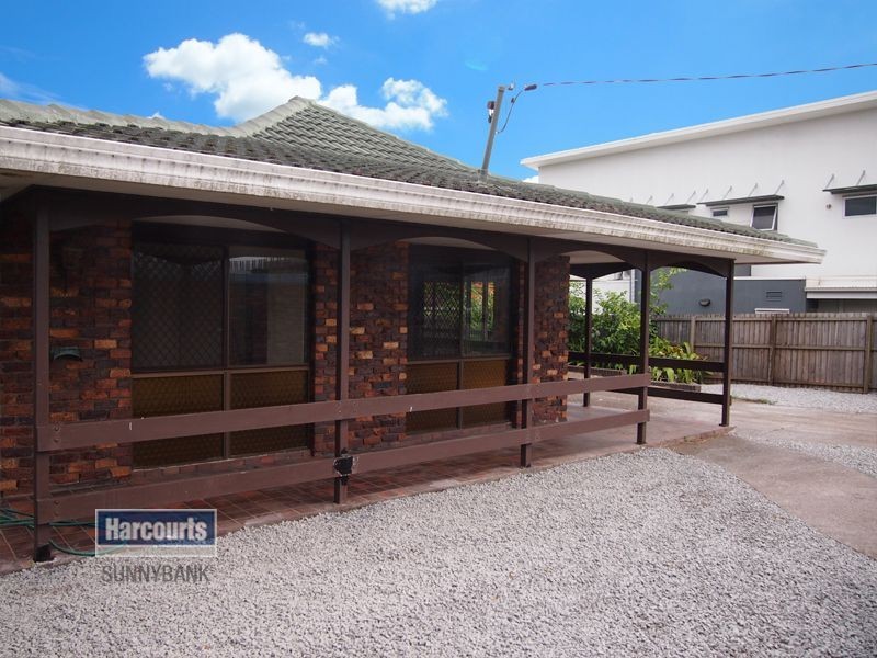 2168 Logan Road, Upper Mount Gravatt QLD 4122