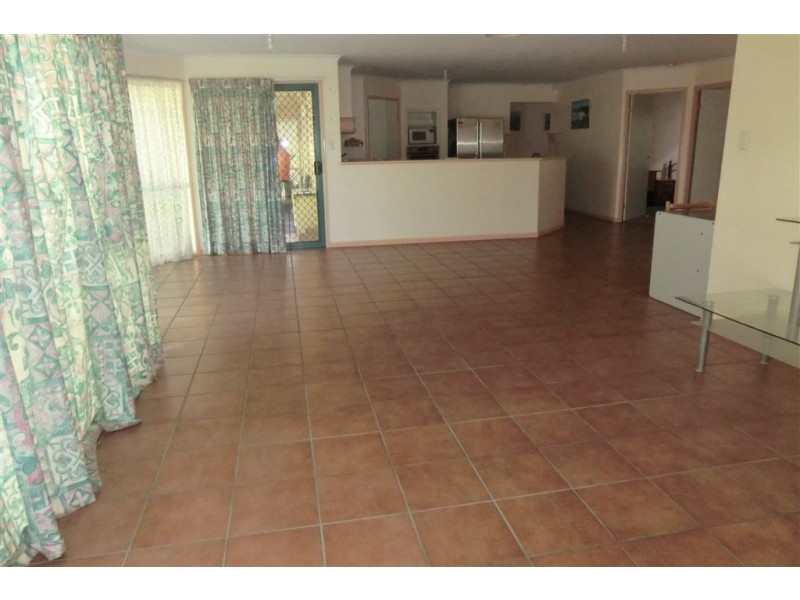 14 Everest Street, Sunnybank QLD 4109