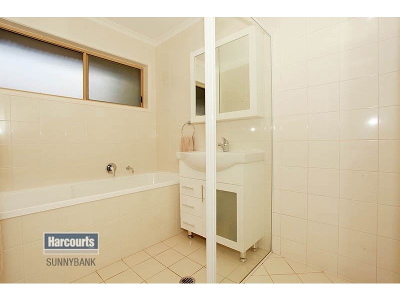 6 Tapioca Street, Eight Mile Plains QLD 4113