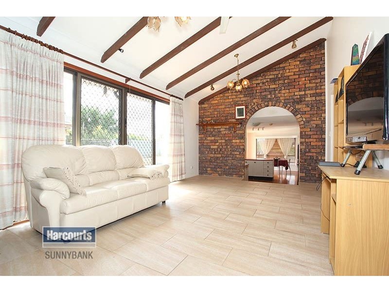 312 Gowan Road, Sunnybank Hills QLD 4109