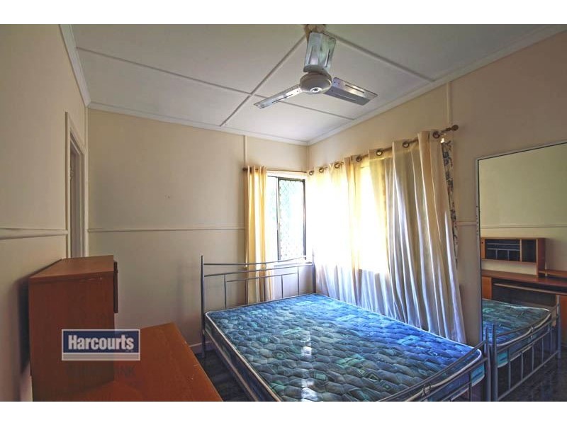 222 Mains Road, Sunnybank QLD 4109