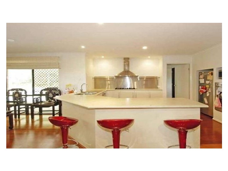 19 Lancaster Cct, Stretton QLD 4116