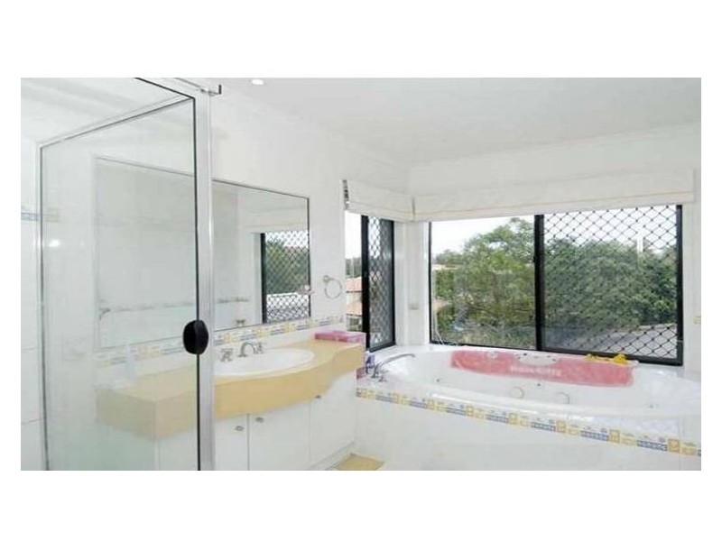 19 Lancaster Cct, Stretton QLD 4116