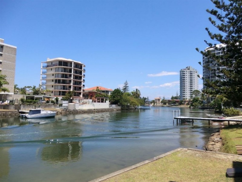 1/47 Peninsular Drive, Surfers Paradise QLD 4217