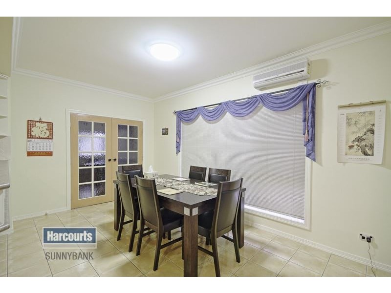 16 Edgeware Close, Sunnybank Hills QLD 4109