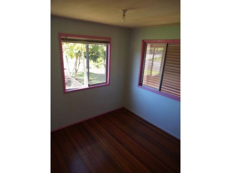 8 St George St, Kuraby QLD 4112