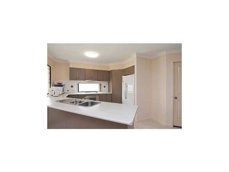 11 Gemview Street, Calamvale QLD 4116