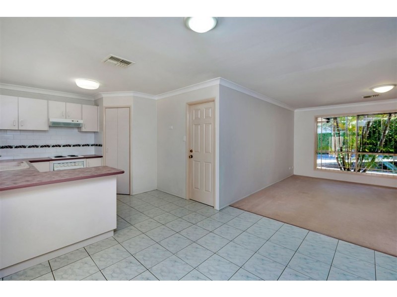 15 Dixon Street, Sunnybank QLD 4109