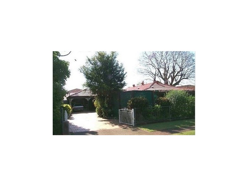 6 Prudence Street, Robertson QLD 4109