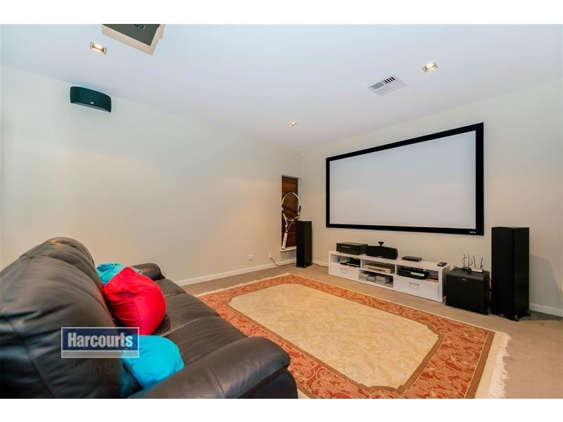 18 Walker Circuit, Eight Mile Plains QLD 4113