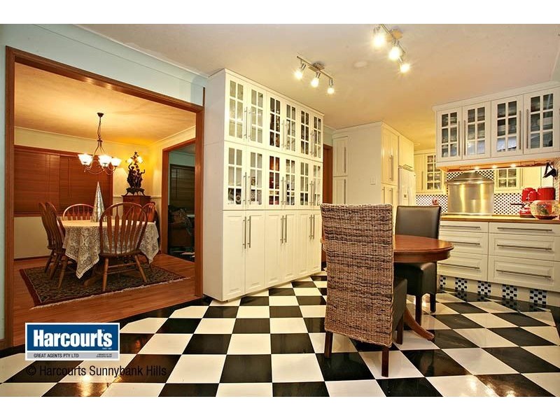 31 Lynelle Street, Sunnybank Hills QLD 4109