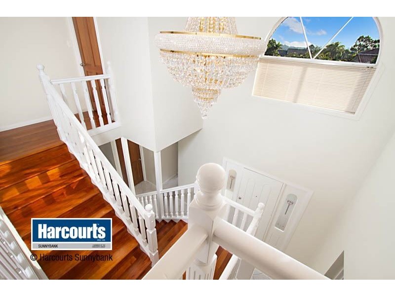 8 Jasmine Court, Calamvale QLD 4116
