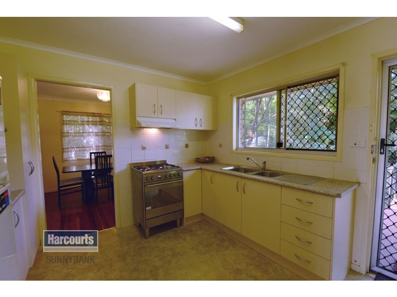 73 Klumpp Road, Upper Mount Gravatt QLD 4122