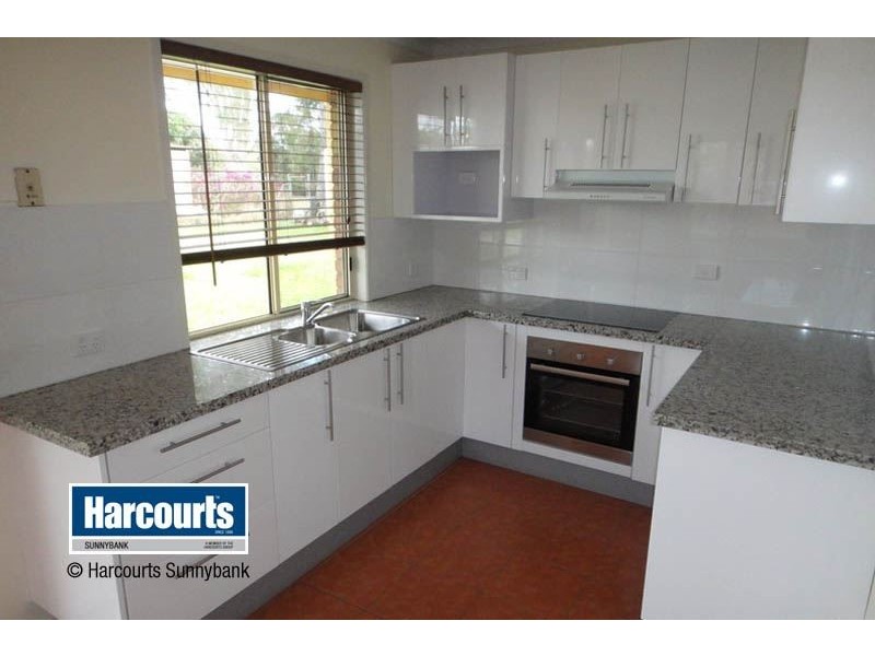 210 Bowhill Road, Willawong QLD 4110