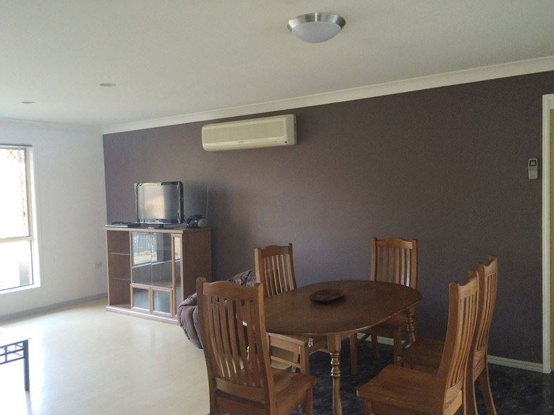 2/12 Calais Close, Sunnybank Hills QLD 4109