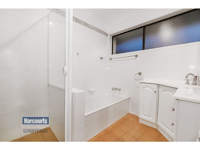 6 Tallis Street, Macgregor QLD 4109