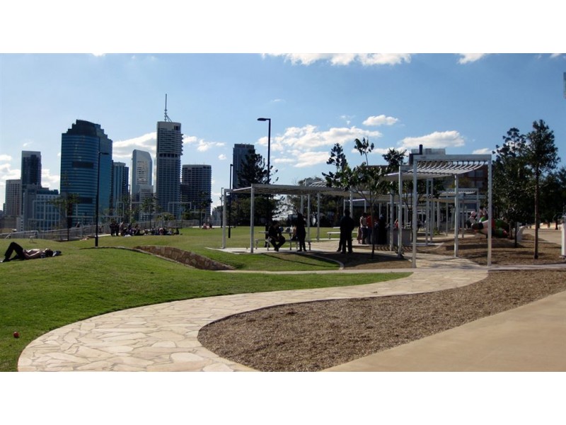 4/18 Ellis Street, Kangaroo Point QLD 4169