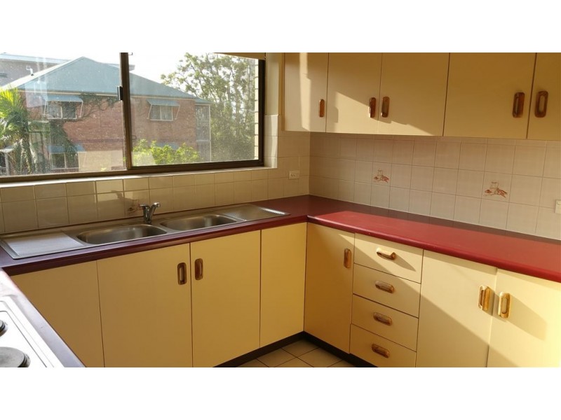 4/18 Ellis Street, Kangaroo Point QLD 4169