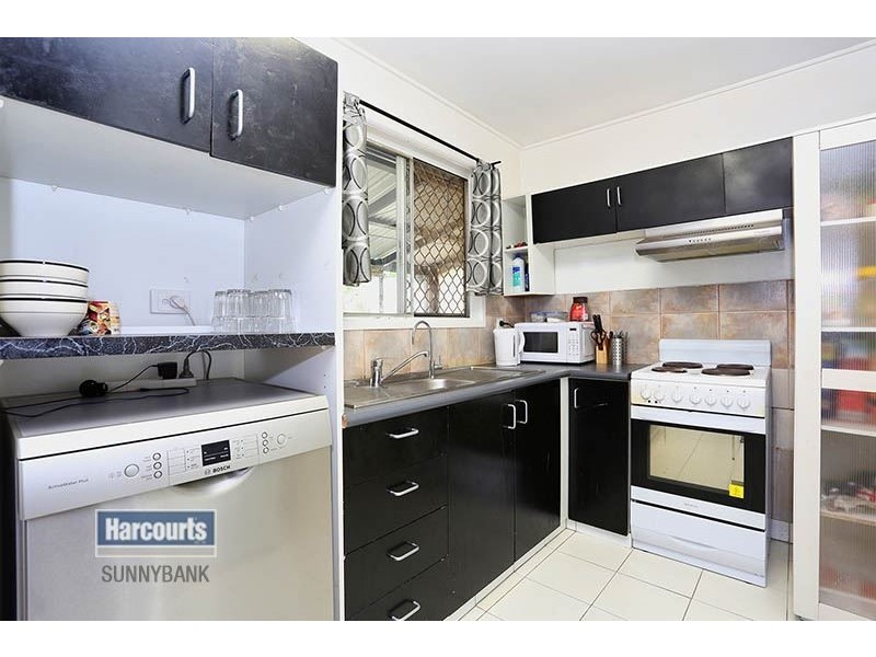 1 Dawson Street, Woodridge QLD 4114