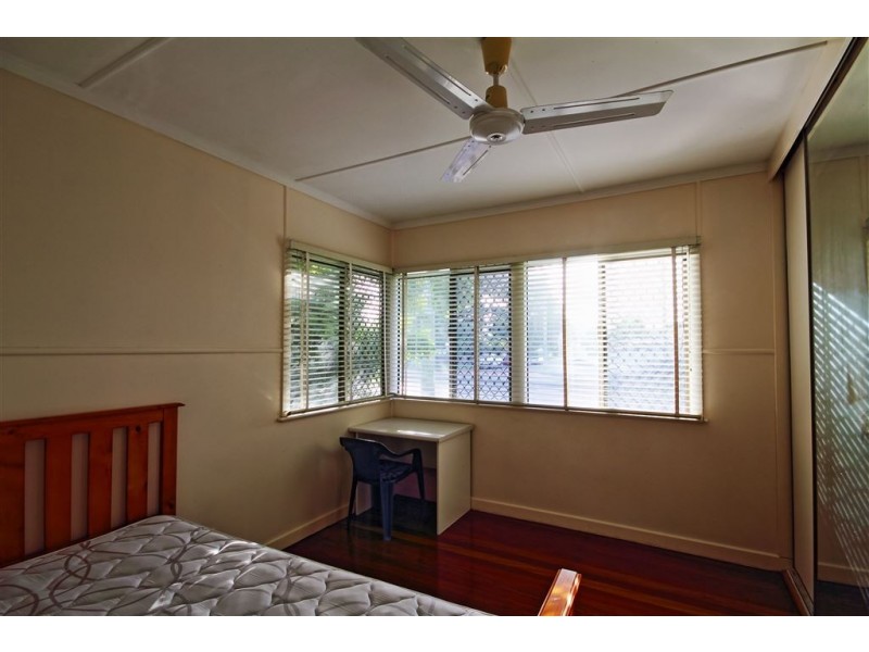 222 Mains Road, Sunnybank QLD 4109