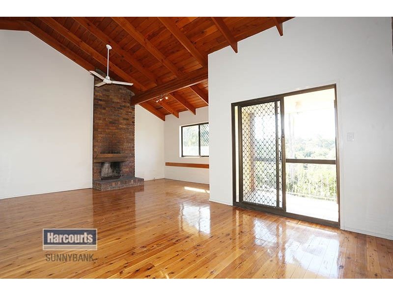 156 Lynne Grove Avenue, Corinda QLD 4075