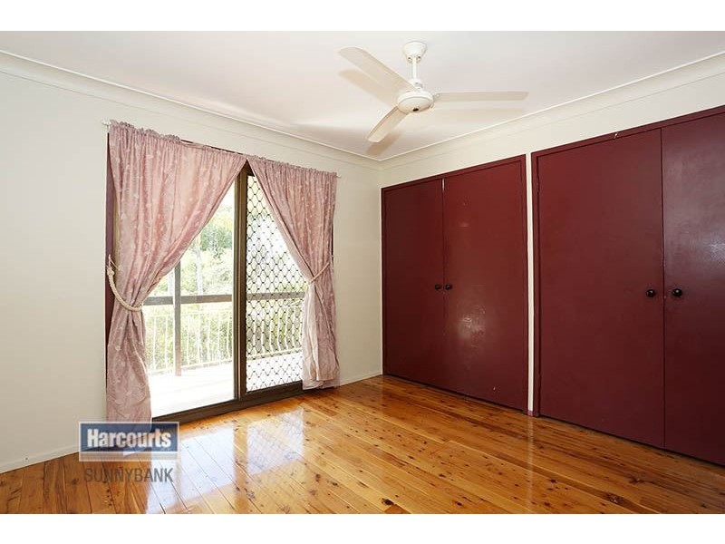 156 Lynne Grove Avenue, Corinda QLD 4075