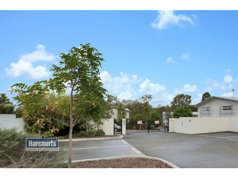 1/1 Emerald Drive, Regents Park QLD 4118