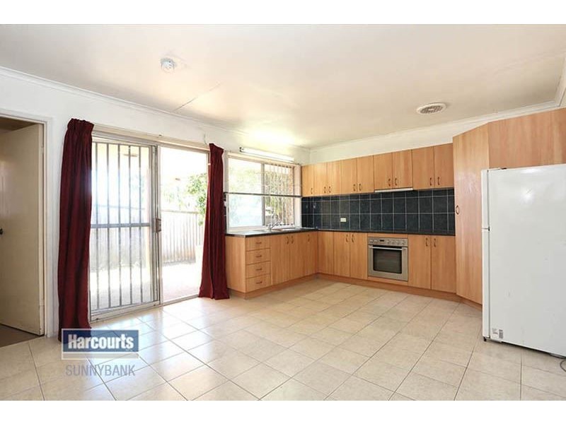 531 Mains Road, Macgregor QLD 4109