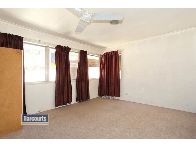 531 Mains Road, Macgregor QLD 4109