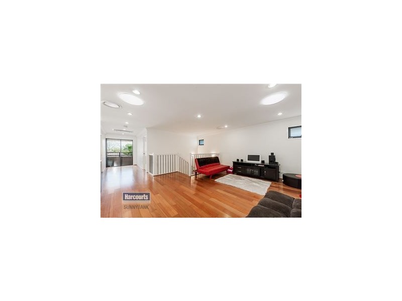 83 Dixon Street, Sunnybank QLD 4109