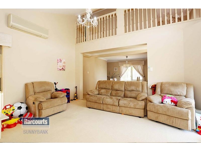 14 Regal Place, Eight Mile Plains QLD 4113