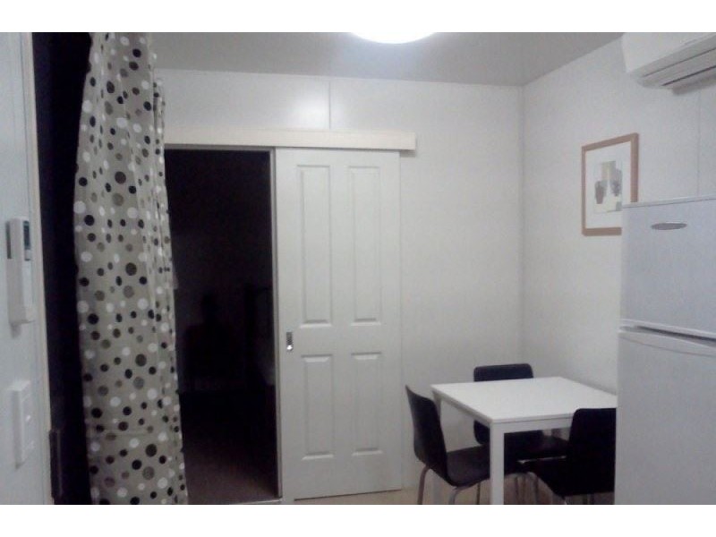 16 Saffron Street, Robertson QLD 4109