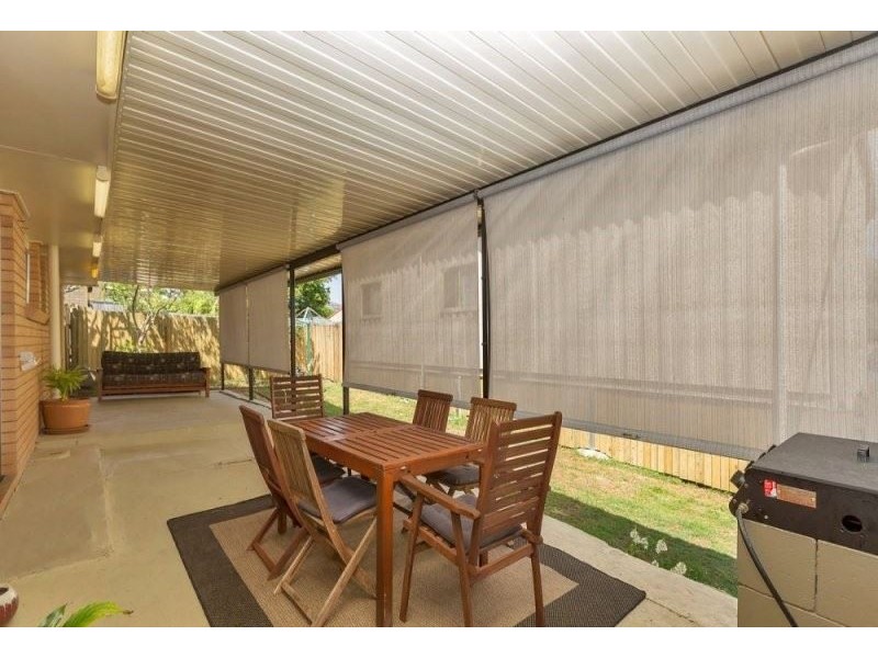 16 Saffron Street, Robertson QLD 4109