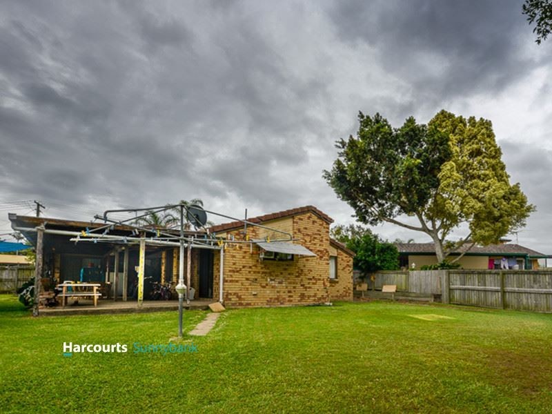 Mount Warren Park QLD 4207