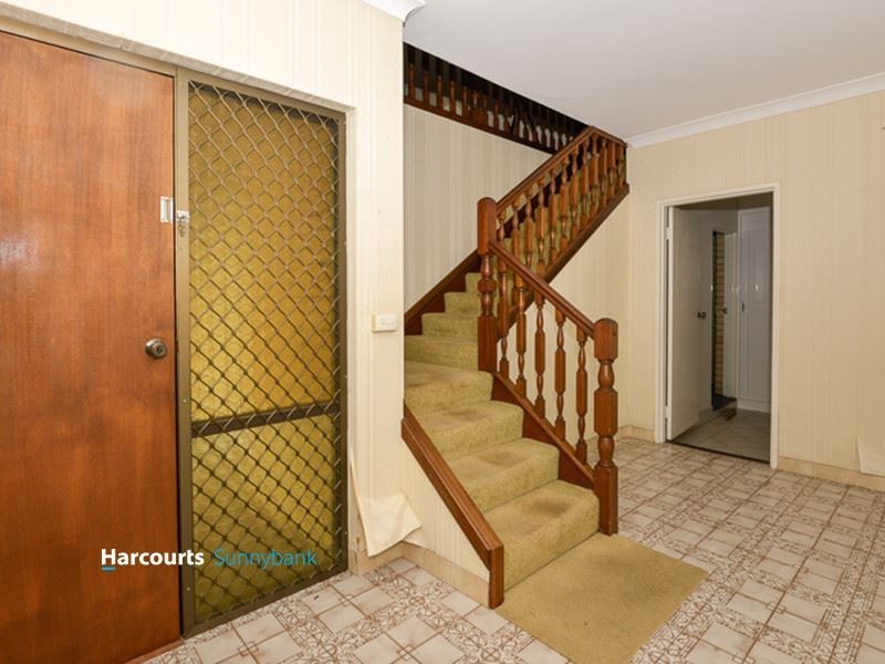 1 Dando Street, Macgregor QLD 4109